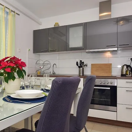 Appartement Antonio Makarska