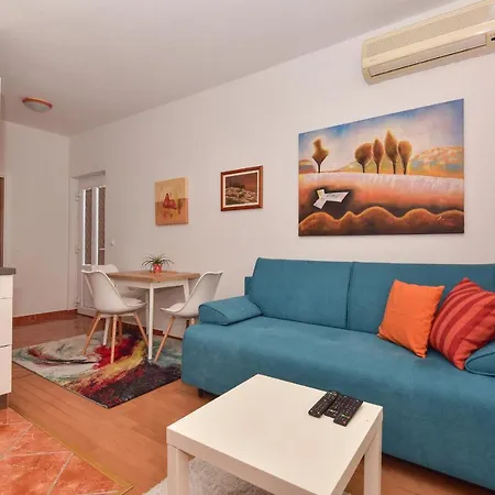 Antonio Apartment Makarska